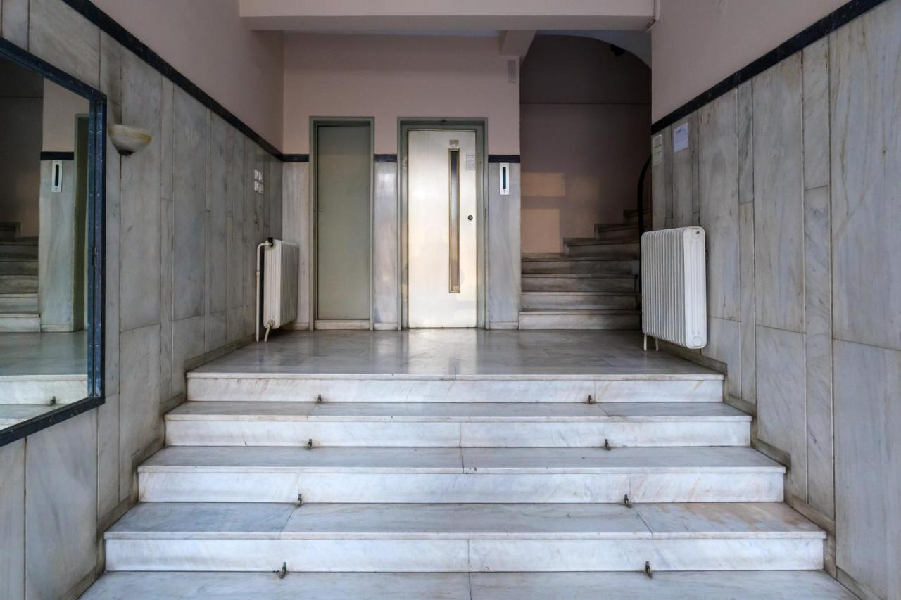 Acropolis Deluxe 2Br Apartment เอเธนส์ ภายนอก รูปภาพ